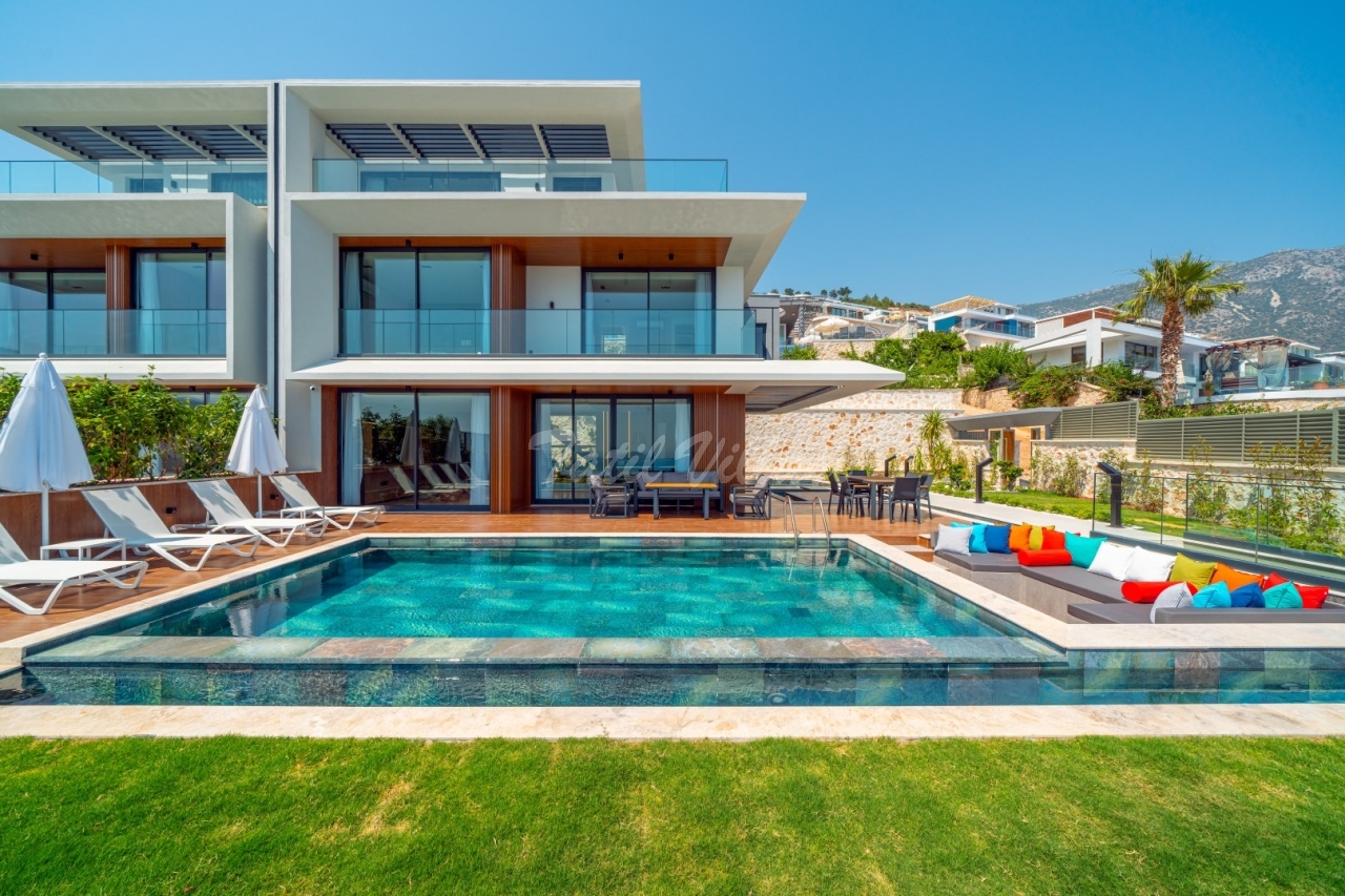 Villa Aura A