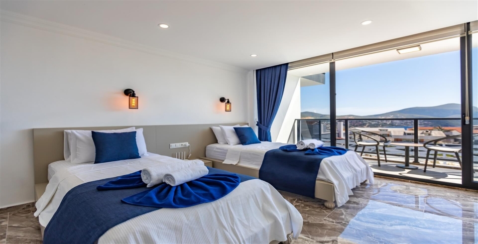 Villa Royal Hills 1