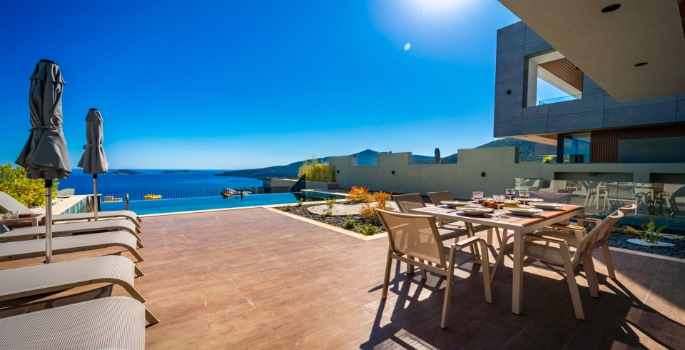 Villa Aura D