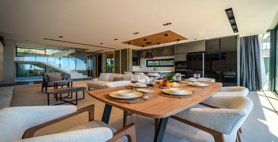 Villa Aura C