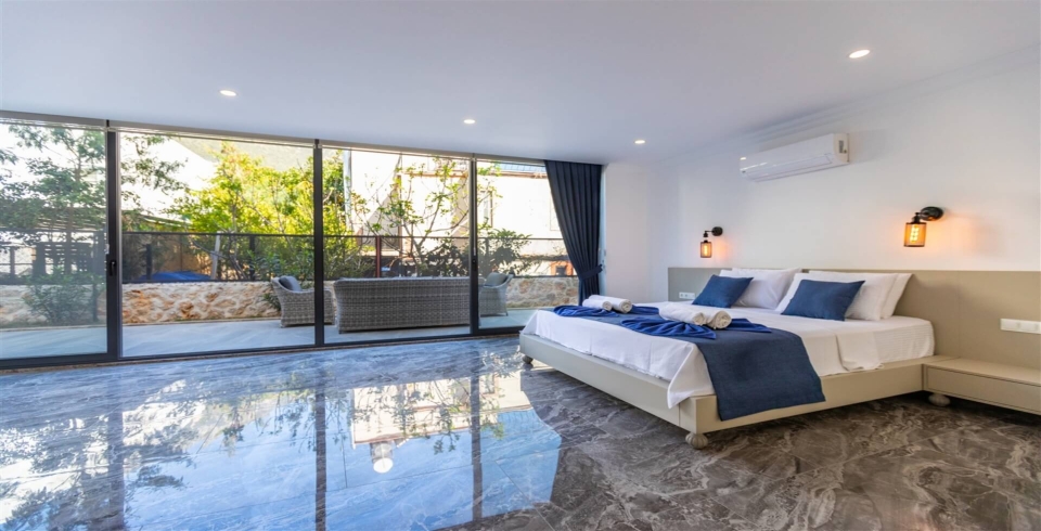 Villa Royal Hills 1