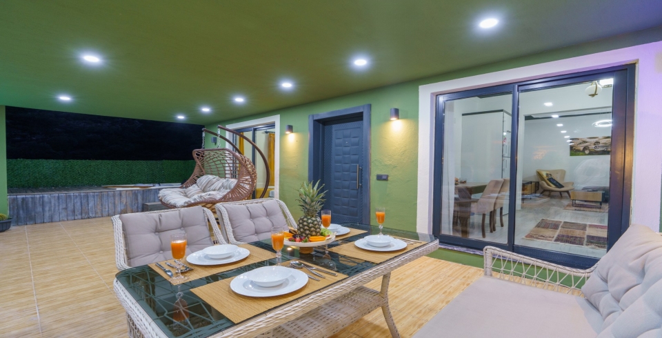 Villa Olive House