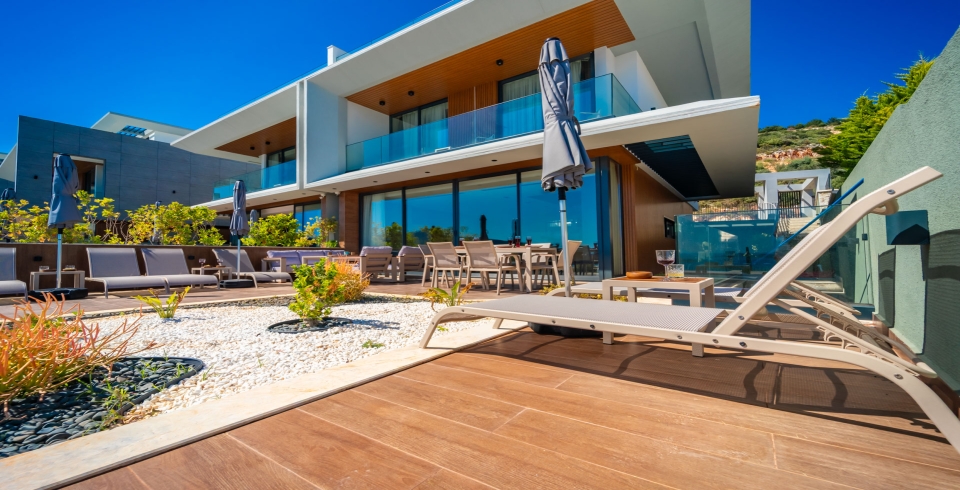 Villa Aura C