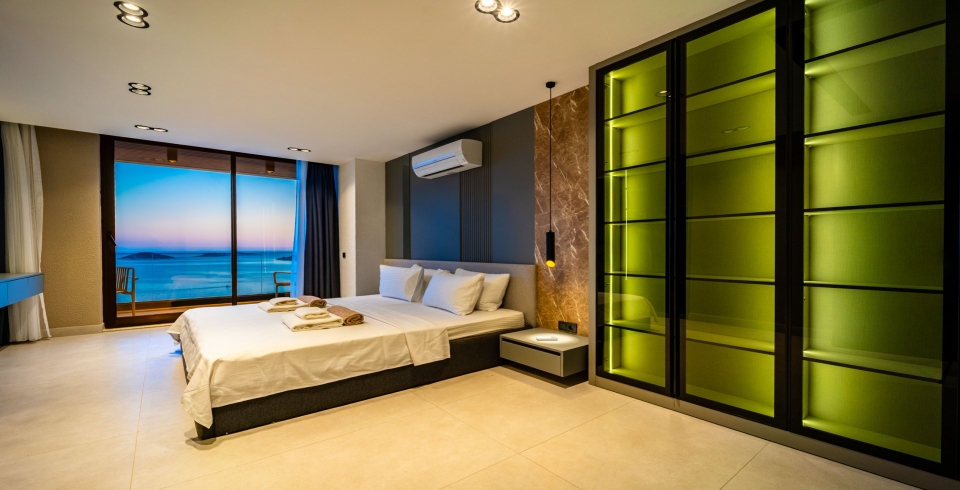 Villa Aura D