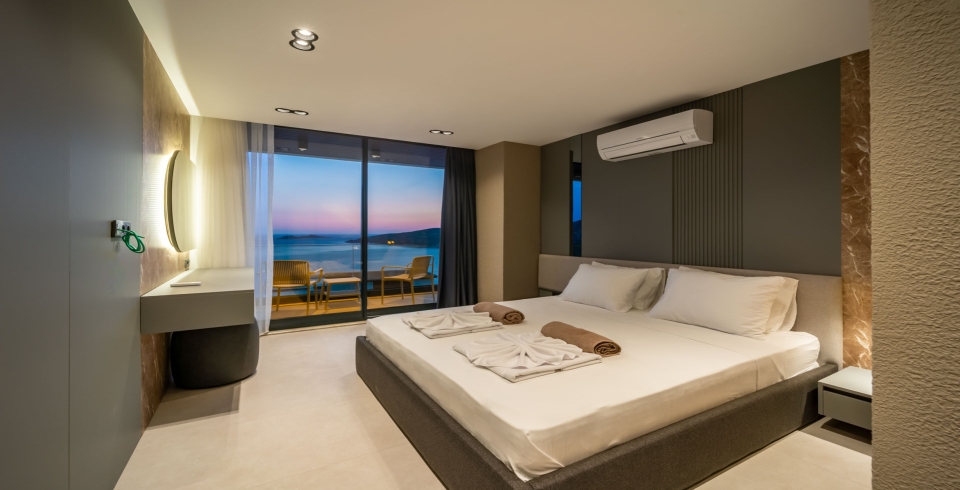 Villa Aura F