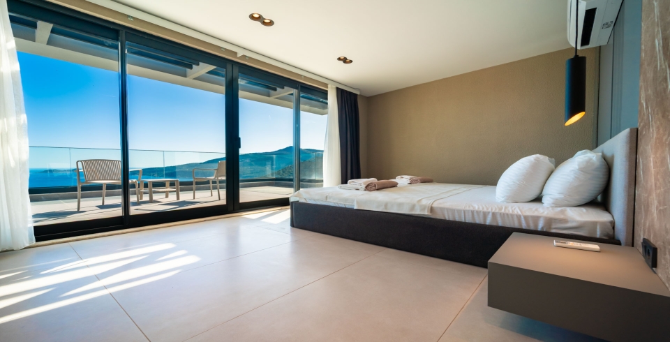 Villa Aura E