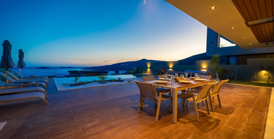 Villa Aura E